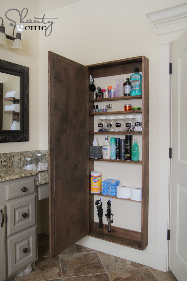 DIY-Bathroom-Mirror-Storage-Case