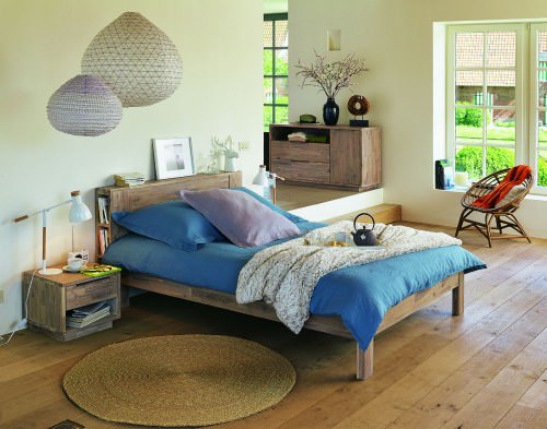 Amazing tips to revamp bedroom in a budget.