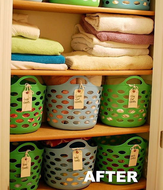 Most of us don’t have a large linen closet so it’s not really easy to just stuff things in there. So, have you ever wondered how your small linen closet can become organized and spacious? Must see these 8 tips to find out how!