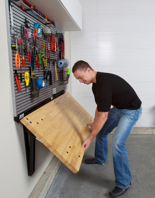 It doesn’t matter if it’s the season for leaf-raking, snow-shoveling or landscaping. An orderly garage should be a year-round life goal and with these 23 "clever ways to declutter your garage" you can do this easily.
