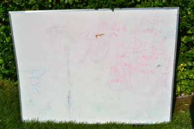 how-to-clean-a-dry-erase-white-board