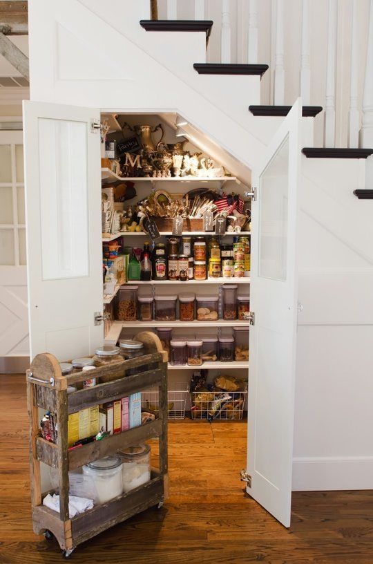 Having a small kitchen doesn't mean it needs to be cluttered and congested. With these 7 food storage solutions, you can avoid this!